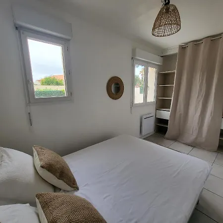 Bel Appartement Avec Jardin De 30M2 , Climatise Avec Parking Et Arrivee Autonome Cabestany Exterior photo